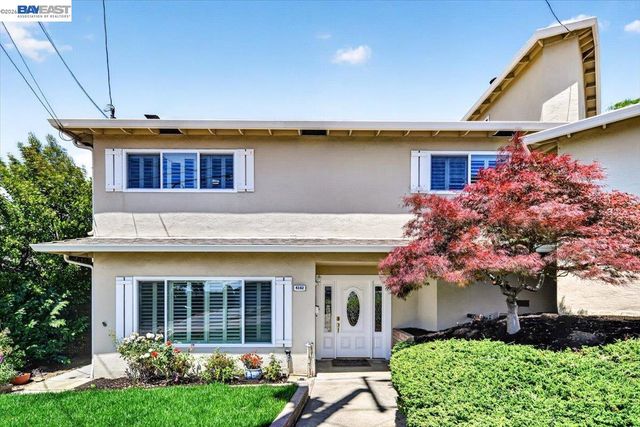 4592 Edwards Ln, Castro Valley, CA 94546