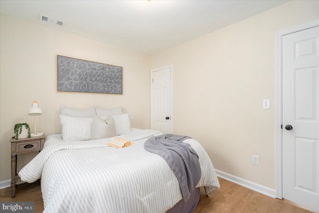 17 CIRCLE DRIVE, Linthicum Heights, MD 21090