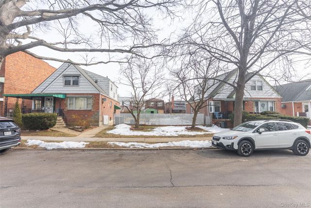 47-55 194th Street, Flushing, NY 11358