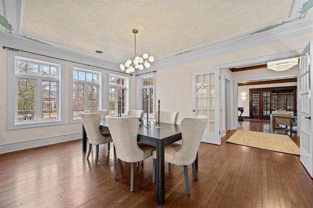 224 Sheridan Road, Kenilworth, IL 60043