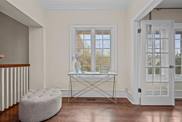 224 Sheridan Road, Kenilworth, IL 60043