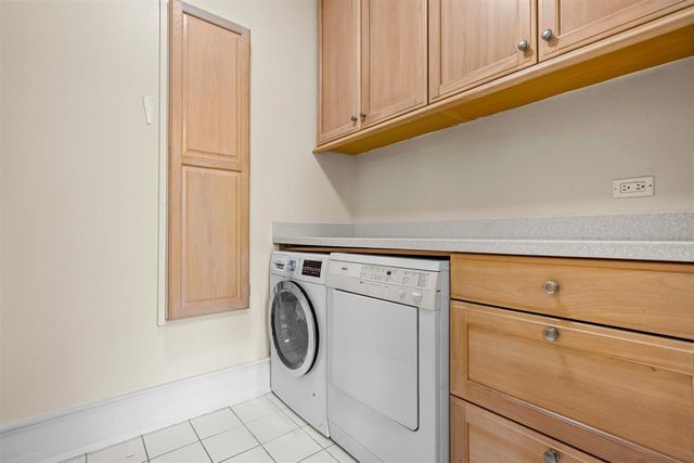 224 Sheridan Road, Kenilworth, IL 60043