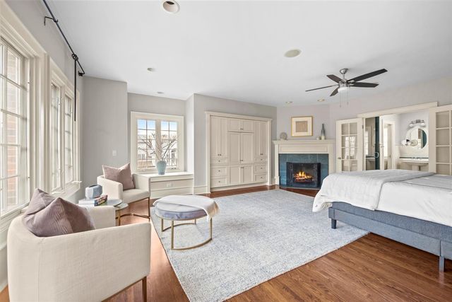 224 Sheridan Road, Kenilworth, IL 60043