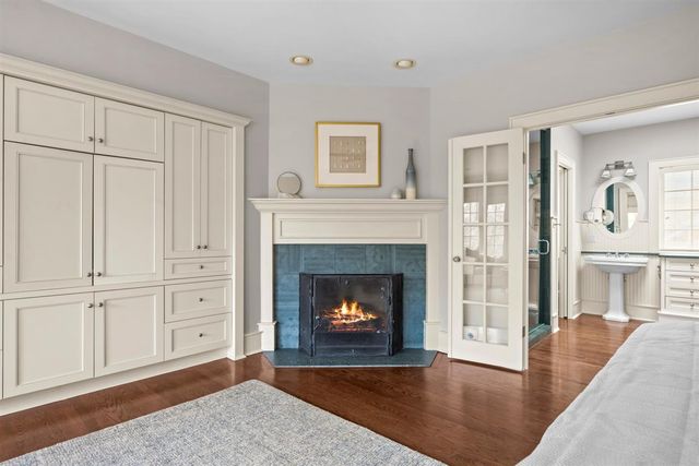 224 Sheridan Road, Kenilworth, IL 60043