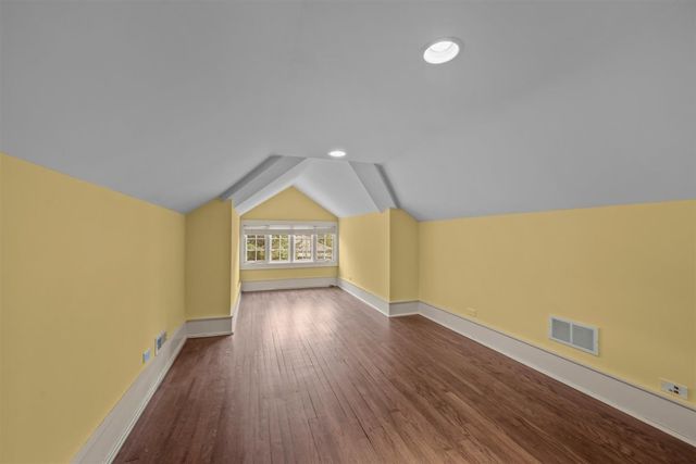 224 Sheridan Road, Kenilworth, IL 60043