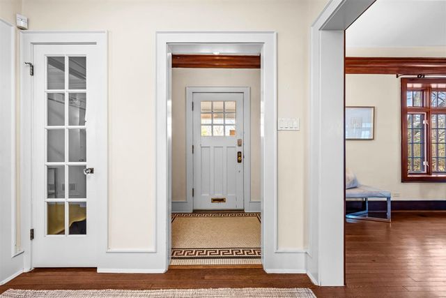 224 Sheridan Road, Kenilworth, IL 60043