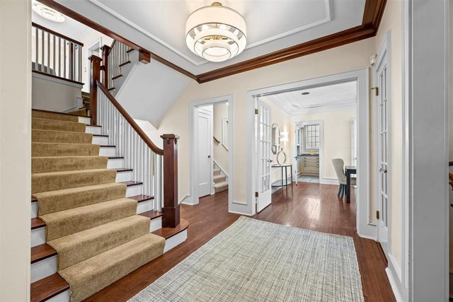 224 Sheridan Road, Kenilworth, IL 60043