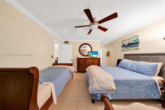 4040 Crystal Lake Dr 105 105, Deerfield Beach, FL 33064