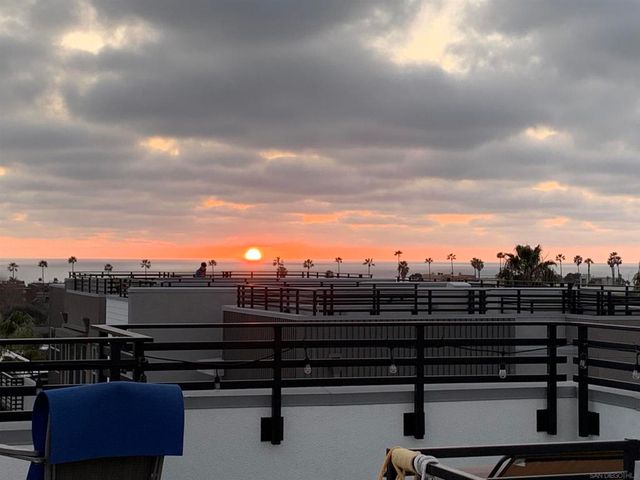 1566 Vista Del Mar 2, Oceanside, CA 92054