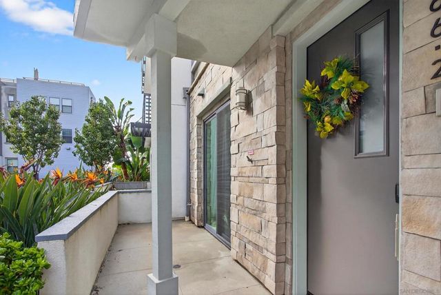 1566 Vista Del Mar 2, Oceanside, CA 92054