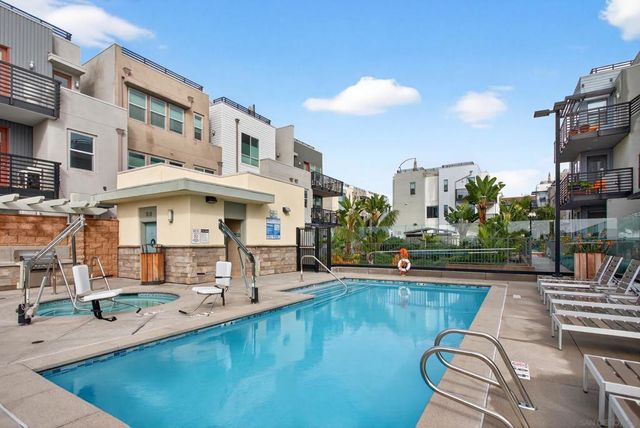 1566 Vista Del Mar 2, Oceanside, CA 92054