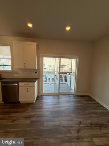 2 KUSY TER, Bridgeport, PA 19405