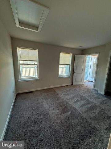 2 KUSY TER, Bridgeport, PA 19405