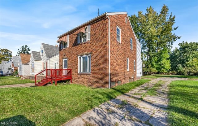 17422 Puritas Avenue, Cleveland, OH 44135