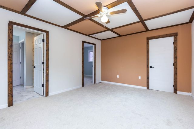 22714 Heussner Avenue, Warren, MI 48089