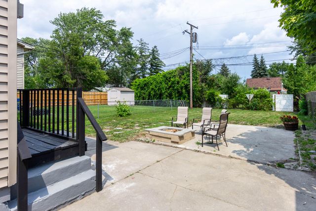 22714 Heussner Avenue, Warren, MI 48089