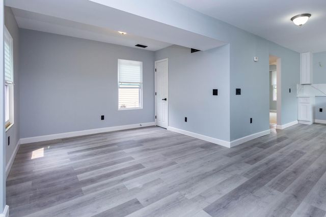 22714 Heussner Avenue, Warren, MI 48089