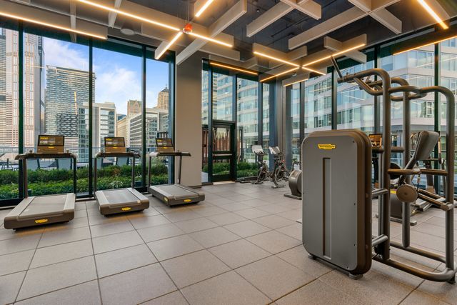 234 W Polk Street 3807, Chicago, IL 60607