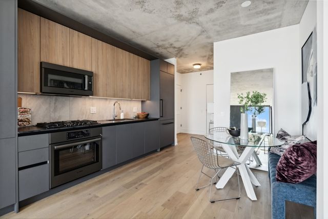 234 W Polk Street 3807, Chicago, IL 60607
