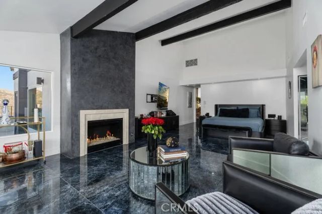 1711 Sirrine, Santa Ana, CA 92705