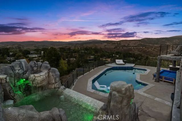 1711 Sirrine, Santa Ana, CA 92705
