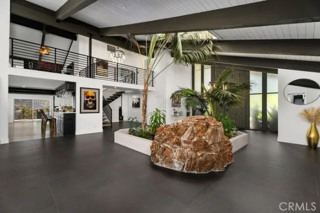 1711 Sirrine, Santa Ana, CA 92705