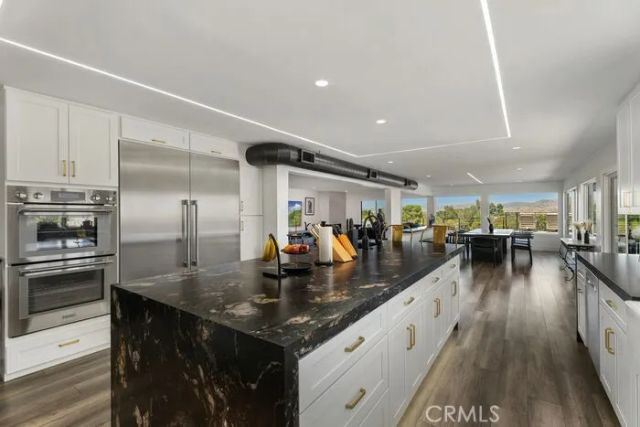 1711 Sirrine, Santa Ana, CA 92705