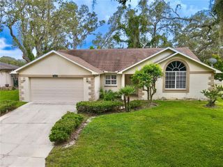 7624 LAKE FOREST CIRCLE, Port Richey, FL 34668