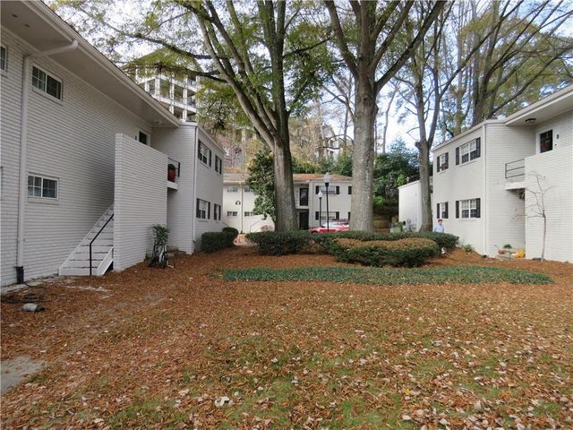 311 Peachtree Hills NE Avenue 6A, Atlanta, GA 30305