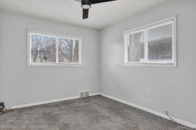 2555 W Boston Boulevard, Detroit, MI 48206