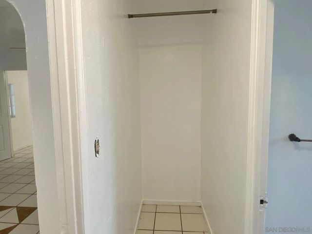 950 E Washington Ave, Escondido, CA 92025