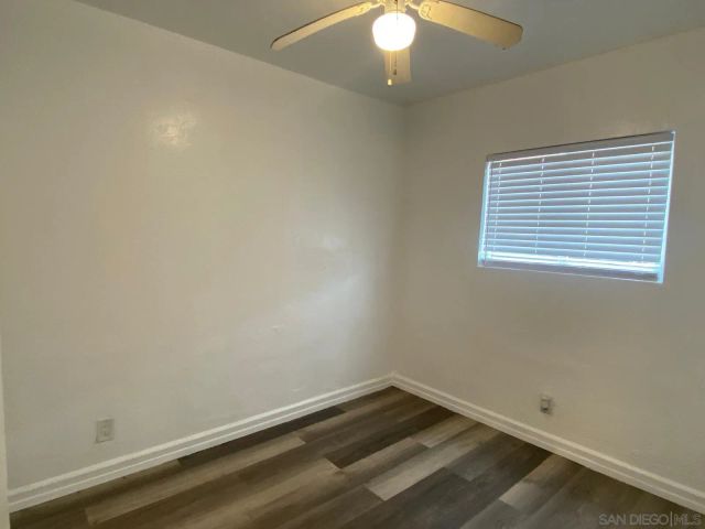 950 E Washington Ave, Escondido, CA 92025