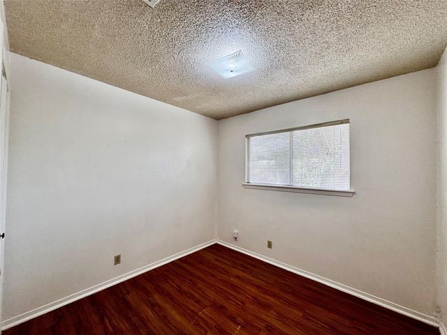 4703 Sagebrush TRL B, Austin, TX 78745