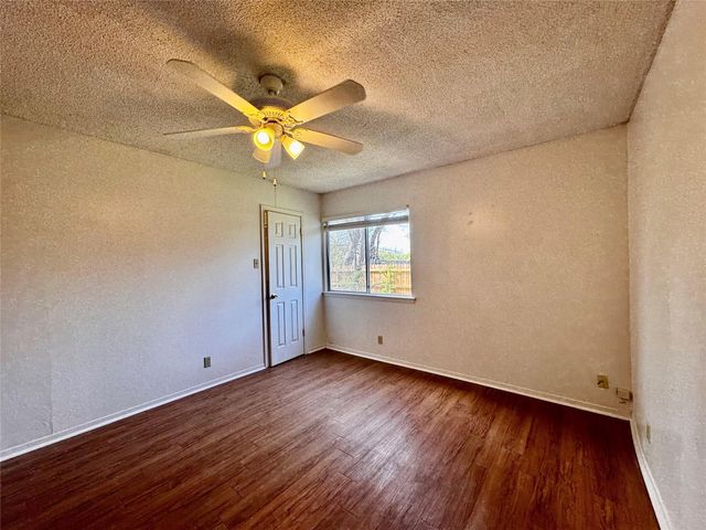 4703 Sagebrush TRL B, Austin, TX 78745