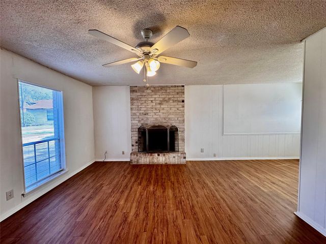 4703 Sagebrush TRL B, Austin, TX 78745