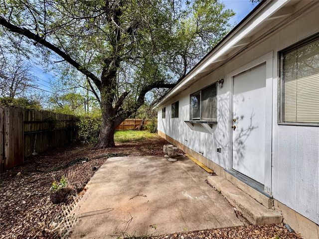 4703 Sagebrush TRL B, Austin, TX 78745