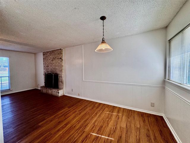 4703 Sagebrush TRL B, Austin, TX 78745