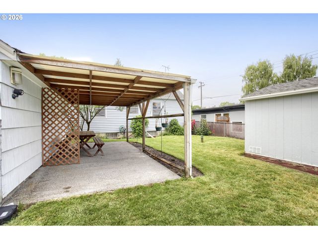 6730 Ne 22ND Ave, Portland, OR 97211