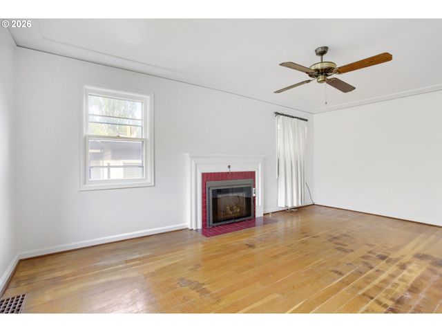 6730 Ne 22ND Ave, Portland, OR 97211