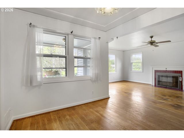 6730 Ne 22ND Ave, Portland, OR 97211