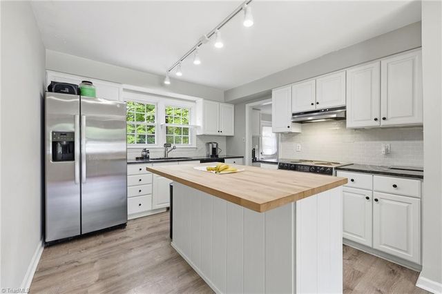 2814 Dellwood Drive, Greensboro, NC 27408
