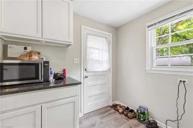 2814 Dellwood Drive, Greensboro, NC 27408