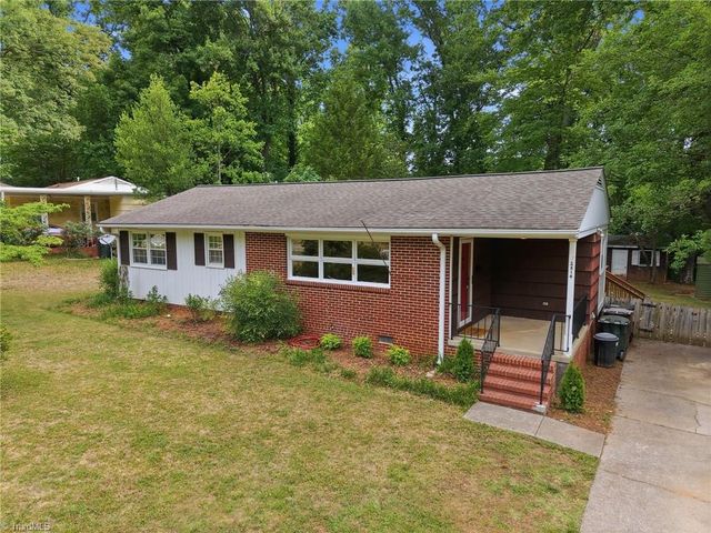 2814 Dellwood Drive, Greensboro, NC 27408
