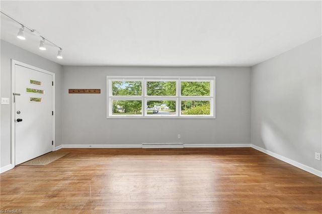 2814 Dellwood Drive, Greensboro, NC 27408