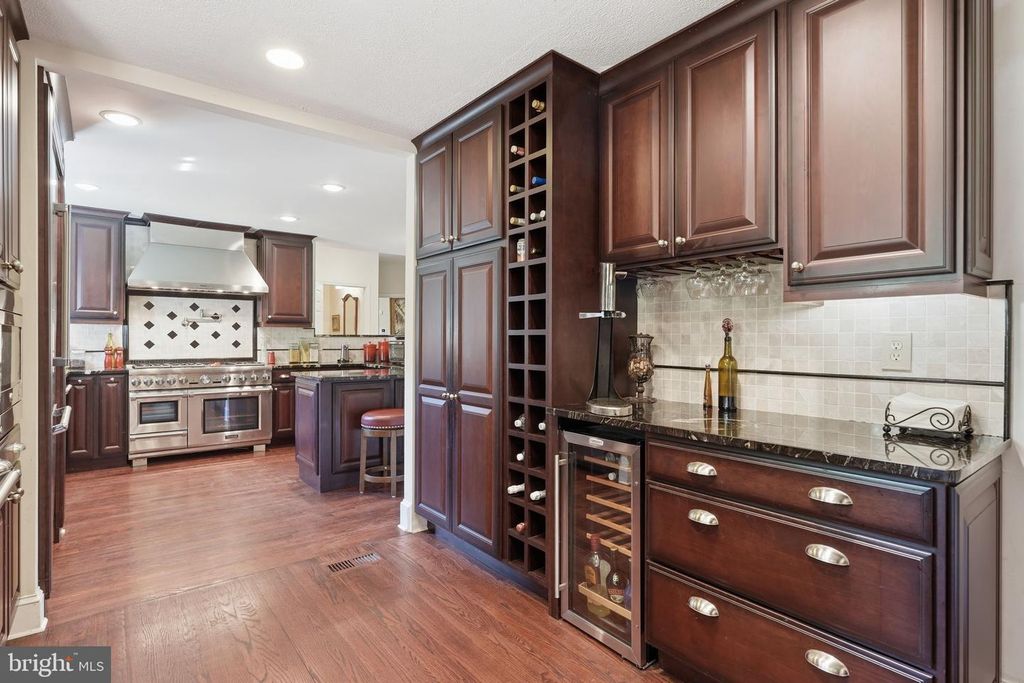 Image 11 of property listing at 14804 TURKEY FOOT RD, Darnestown, MD 20878