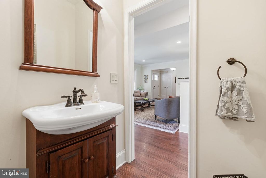 Image 20 of property listing at 14804 TURKEY FOOT RD, Darnestown, MD 20878