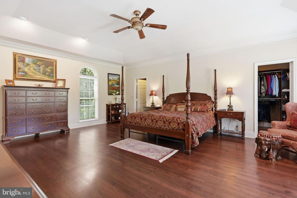 Image 24 of property listing at 14804 TURKEY FOOT RD, Darnestown, MD 20878