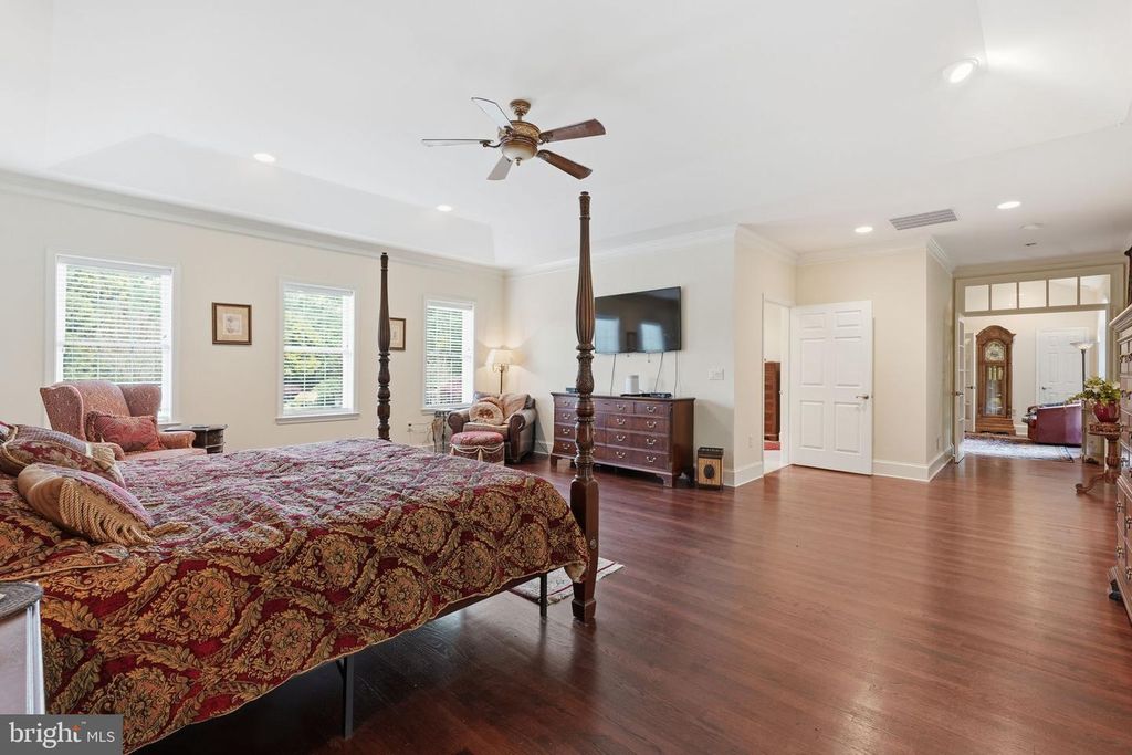 Image 25 of property listing at 14804 TURKEY FOOT RD, Darnestown, MD 20878