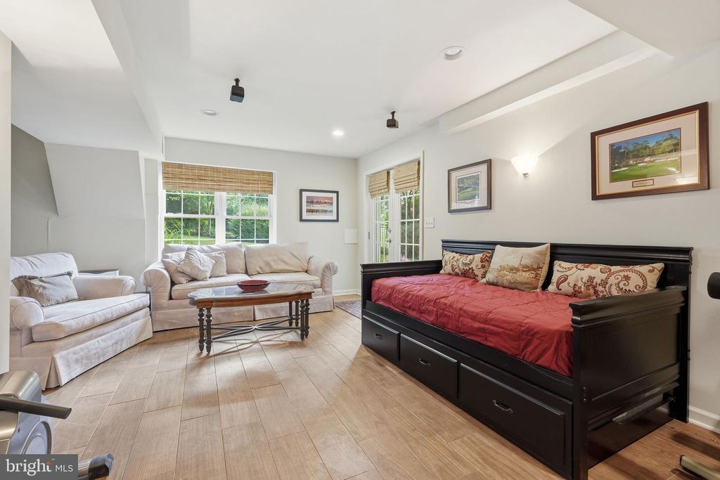 Image 45 of property listing at 14804 TURKEY FOOT RD, Darnestown, MD 20878
