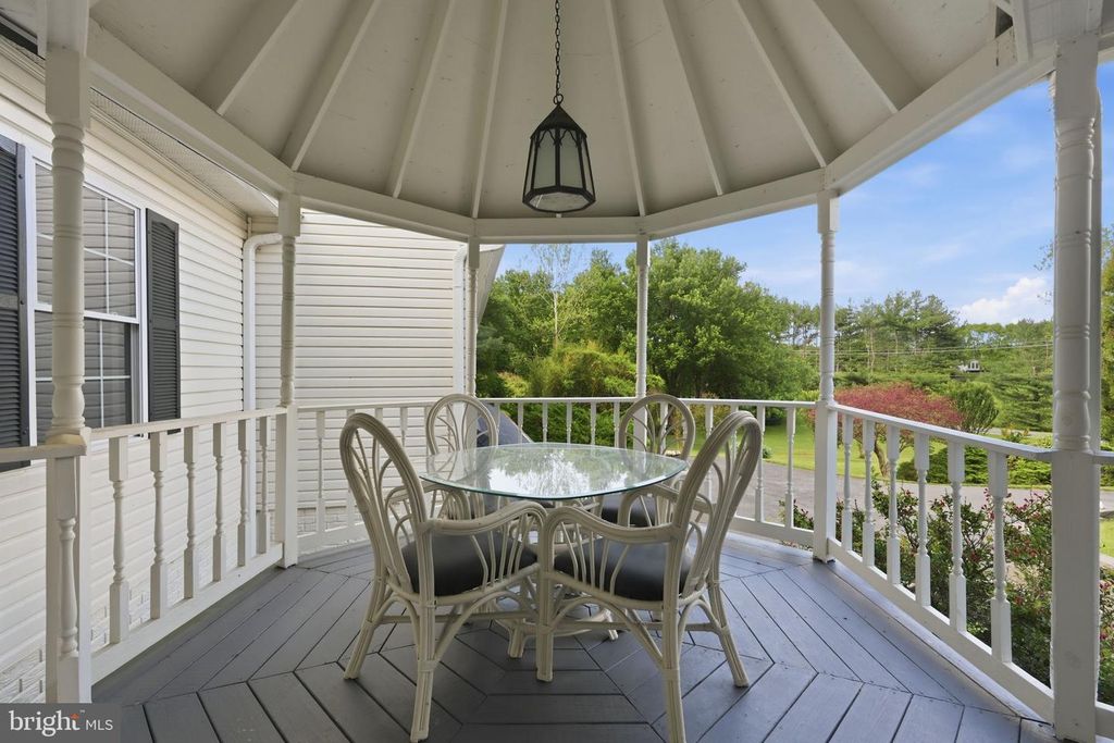 Image 49 of property listing at 14804 TURKEY FOOT RD, Darnestown, MD 20878